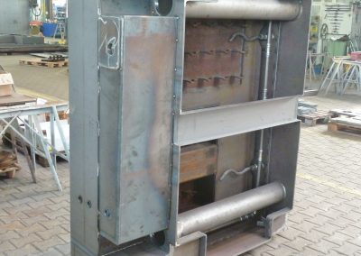 Stahlmantel eines Guss-Maschinengrundgestells
